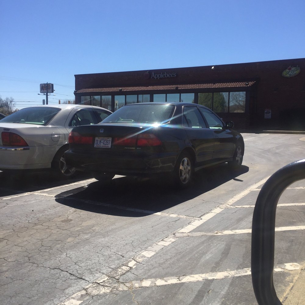 Applebee's Grill + Bar - Sports Bars Near Me - Burlington, North Carolina