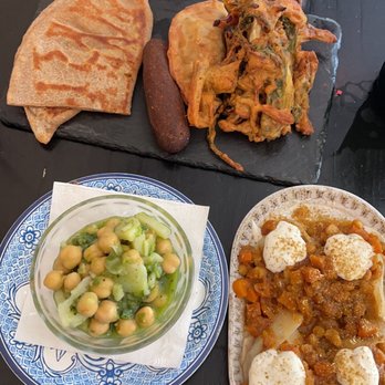 Lapis - Starter sample and beef Mantoo Beef ( 4 Dumplings) - Afghan Near Me - Washington, DC, District of Columbia