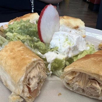 El Chilitos Mexican Restaurant - Chingaderas - Mexican Near Me - Ontario, California