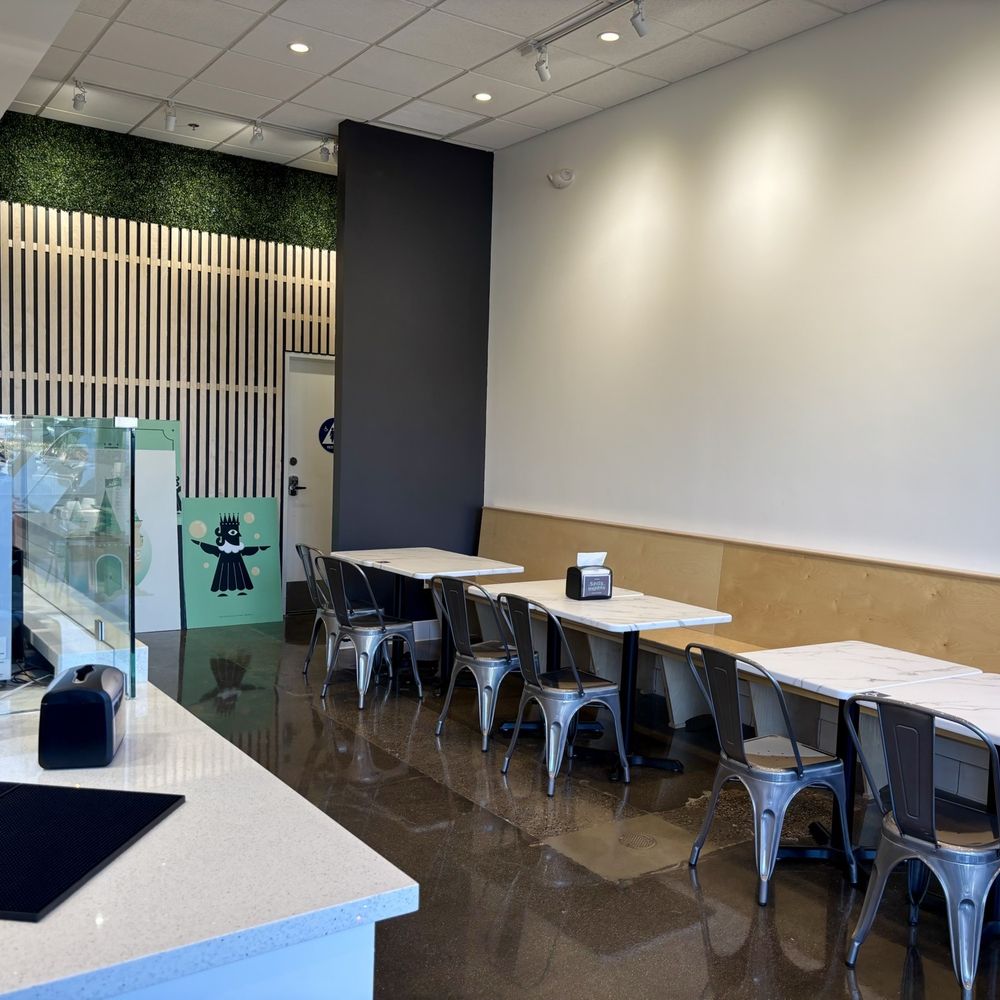 Krak Boba - Inside seating - Bubble Tea Near Me - Brea, California Krak Boba - Inside seating - Bubble Tea Near Me - Brea, California