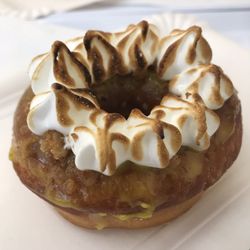 Les Petits Donuts - Lemon meringue