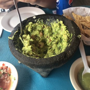 La Parrilla - Tableside Guac and Chips - Mexican Near Me - Playa del Carmen, ROO La Parrilla - Tableside Guac and Chips - Mexican Near Me - Playa del Carmen, ROO