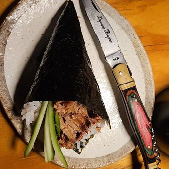 Doto Restaurant - Chāshū Handroll - Coffee & Tea Near Me - Los Angeles, California