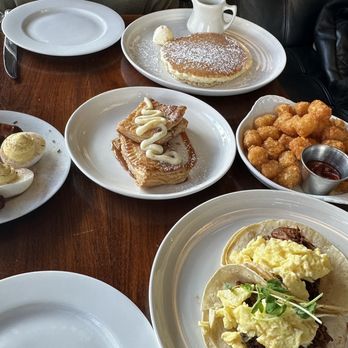 Stillwater - Brunch - Cocktail Bars Near Me - Boston, Massachusetts