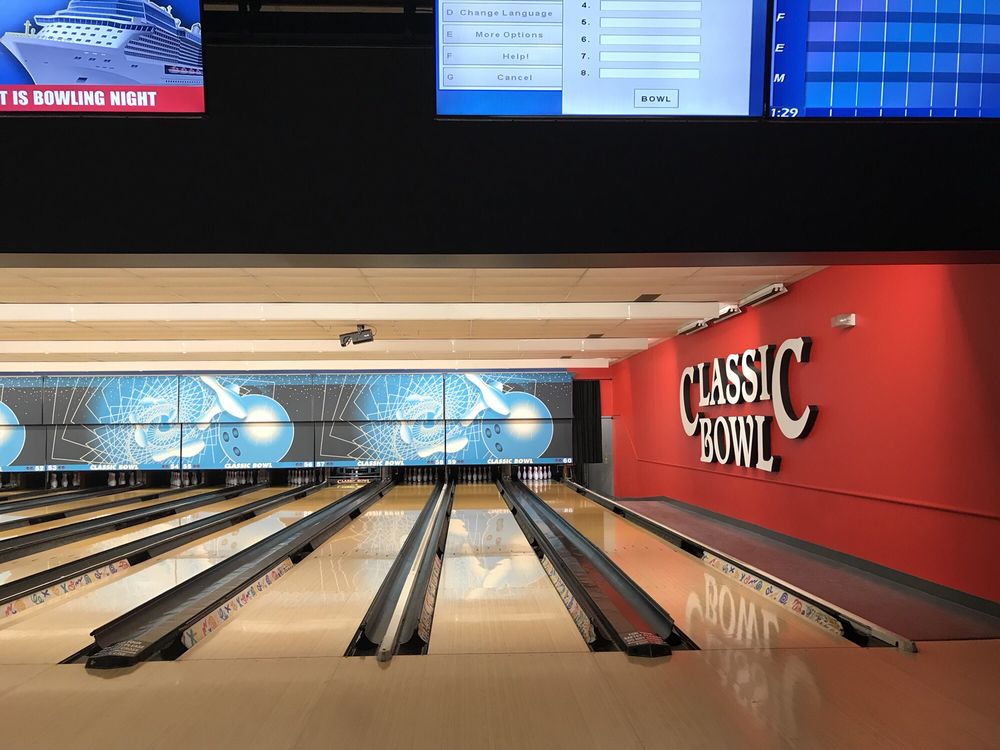 CLASSIC BOWL 17 Photos & 21 Reviews Bowling 3055 Dundas Street W