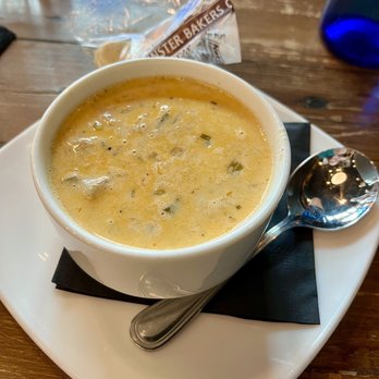 Blackwall Hitch - Crab and Corn Chowder - New American Near Me - Baltimore, Maryland