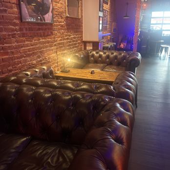 The Vinyl Room - Seating - Cocktail Bars Near Me - Beacon, New York The Vinyl Room - Seating - Cocktail Bars Near Me - Beacon, New York
