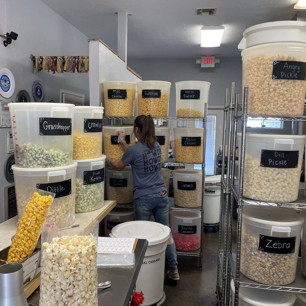 Popbelly's Popcorn - Huge tubs of popcorn - Popcorn Shops Near Me - New Braunfels, Texas Popbelly's Popcorn - Huge tubs of popcorn - Popcorn Shops Near Me - New Braunfels, Texas