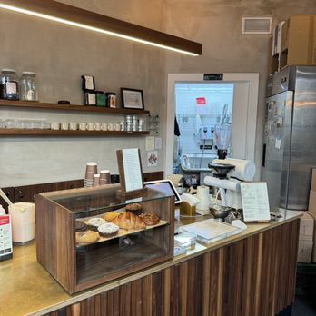 Mandarin Coffee Stand - Coffee & Tea Near Me - Pasadena, California