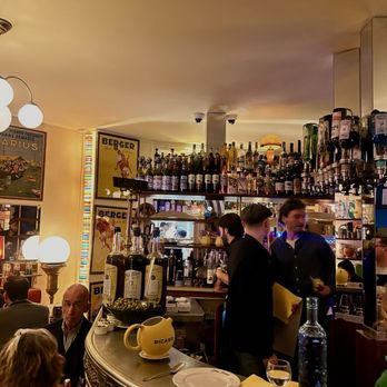 Chez Janou - Bar vibe - Bistros Near Me - Paris, 75