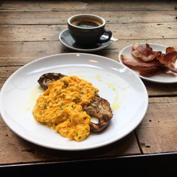 Ozone Coffee - Coffee & Tea Near Me - London, XGL