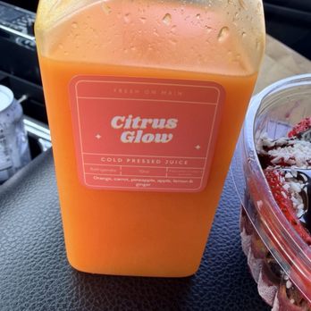 Fresh On Main - Citrus glow - Juice Bars & Smoothies Near Me - Wardensville, West Virginia