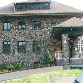 Hotel Katzenstein - German Near Me - Zella, TH