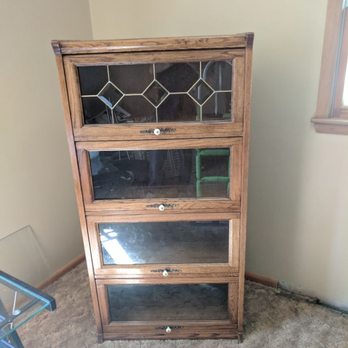 Pitbull Movers - Lawyer cabinet. - Movers Near Me - Rothschild, Wisconsin Pitbull Movers - Lawyer cabinet. - Movers Near Me - Rothschild, Wisconsin