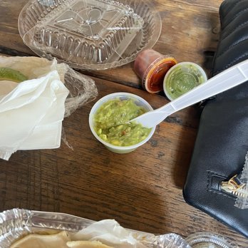 Bushwick Taco Company - Guacamole small - Mexican Near Me - Brooklyn, New York