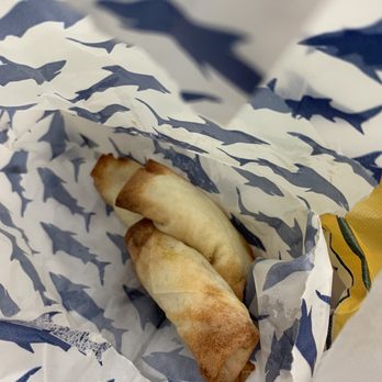 Thai on Clinton - Vegetable spring roll - Food Trucks Near Me - Brooklyn, New York