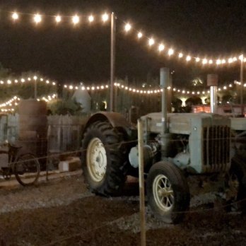 Peltzer Pumpkin Farm - Pumpkin Patches Near Me - Temecula, California