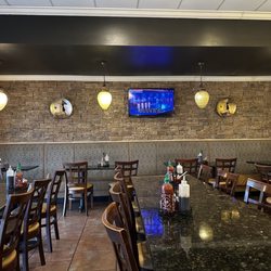 Saigon Noodles - Dining area