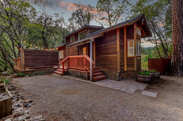 Cave Springs Resort by null