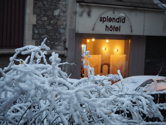 Splendid Hôtel Grenoble Centre Gare by null