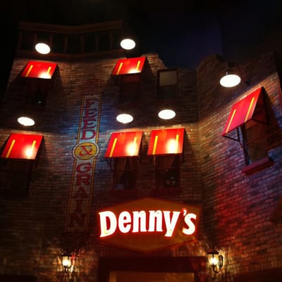 Denny's by null