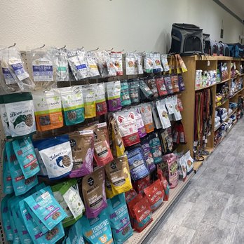 petNmind Naturals & Self-Wash Monrovia - Dog food and treats - Pet Stores Near Me - Monrovia, California
