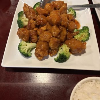 Chen's Asian Restaurant - Orange chicken. Looks delightful! The flavor was a little sweet, and not spicy. - Chinese Near Me - Carlisle, Pennsylvania