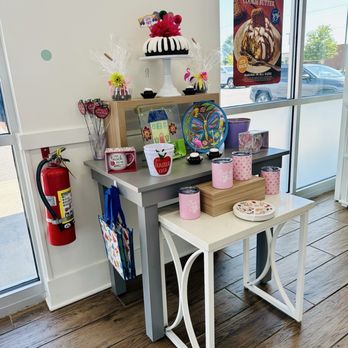 Nothing Bundt Cakes - Bakeries Near Me - Cincinnati, Ohio Nothing Bundt Cakes - Bakeries Near Me - Cincinnati, Ohio