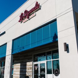 La Segunda Bakery - Front door