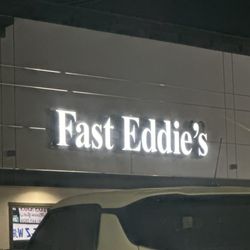 Fast Eddie's San Antonio - Culebra - The front of the business