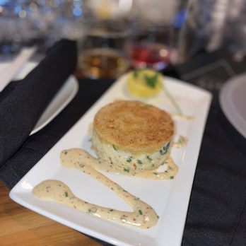 Eddie V's Prime Seafood - Jumbo Lump Crab Cake - Seafood Near Me - Mclean, Virginia