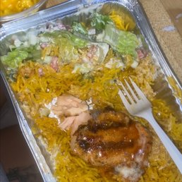 These guys cook so good!!!This halal place is diff &banging!!!!Def coming back4 healthy late night eats for a nurse after a long shift