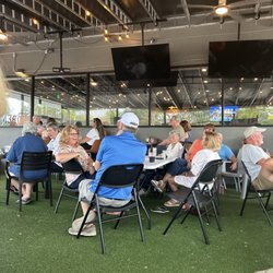 Golf Pub Social - Lots of people!