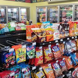 Earp's - Modern look, great selection of snacks.