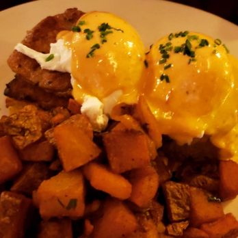 The Smith - Benedict Johnny - New American Near Me - New York, New York The Smith - Benedict Johnny - New American Near Me - New York, New York