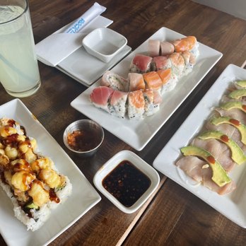 Bonsai - POPPIN, RAINBOW, and YELLOWTAIL SASHIMI - Sushi Bars Near Me - Chandler, Arizona