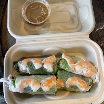Rock N Rolls - Shrimp summer rolls - Vietnamese Near Me - Honolulu, Hawaii Rock N Rolls - Shrimp summer rolls - Vietnamese Near Me - Honolulu, Hawaii