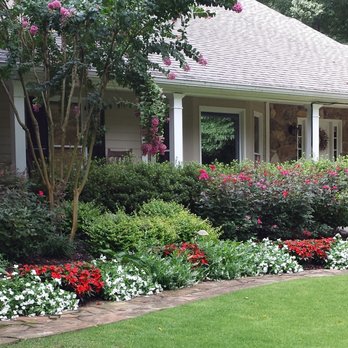 Elite Landscape Services - the front yard of a home - Lawn Services Near Me - Woodstock, Georgia Elite Landscape Services - the front yard of a home - Lawn Services Near Me - Woodstock, Georgia