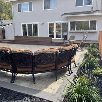 New Earth Landscaping - Back patio - Landscaping Near Me New Earth Landscaping - Back patio - Landscaping Near Me