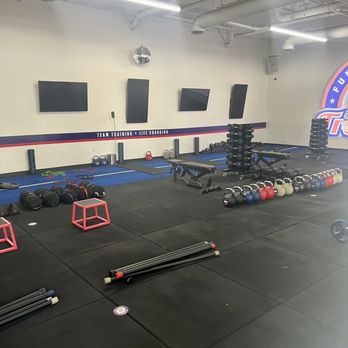 F45 Training Downtown Los Angeles - Inside the gym - Trainers Near Me - Los Angeles, California
