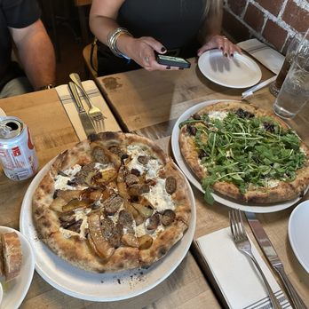 Pizzeria Bianco - Pizza Near Me - Phoenix, Arizona Pizzeria Bianco - Pizza Near Me - Phoenix, Arizona