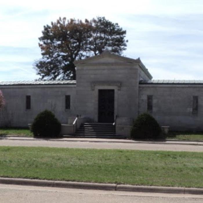 FAIRLAWN BURIAL PARK 10 Photos 2401 Carey Blvd, Hutchinson, Kansas