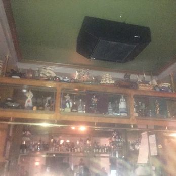 Charlie Brown's Bar & Grill - Bar - Piano Bars Near Me - Denver, Colorado Charlie Brown's Bar & Grill - Bar - Piano Bars Near Me - Denver, Colorado