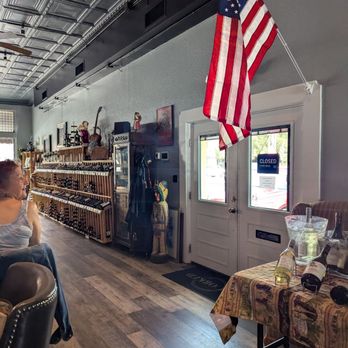 Uncorked - Another wine wall - Wine Bars Near Me - Eustis, Florida Uncorked - Another wine wall - Wine Bars Near Me - Eustis, Florida