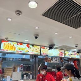 551蓬莱 梅田阪神店 - Updated October 2026 - 28 Reviews - 52 Photos