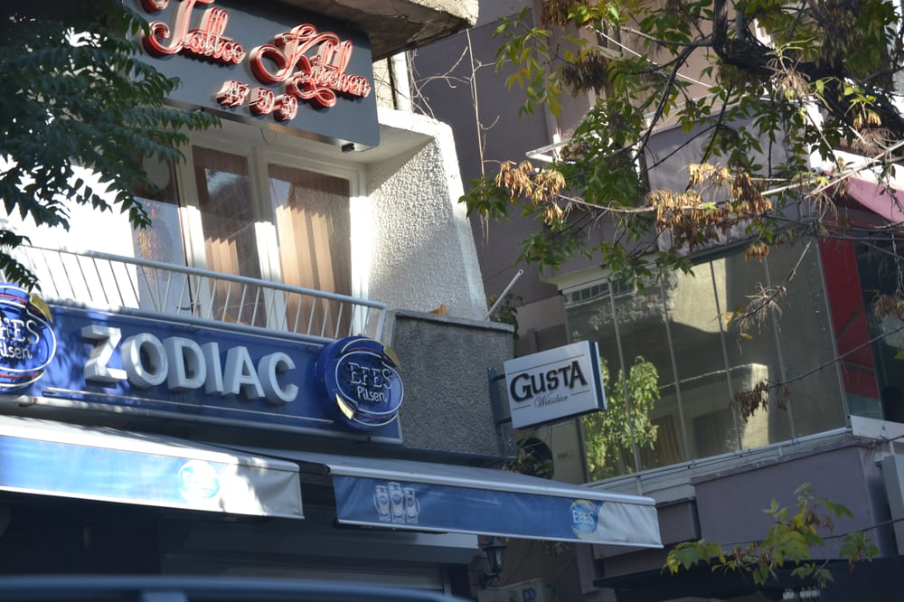 Zodiac Pub