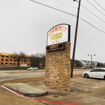 Community BBQ and Grill - a parking lot - Barbeque Near Me - Rockwall, Texas Community BBQ and Grill - a parking lot - Barbeque Near Me - Rockwall, Texas