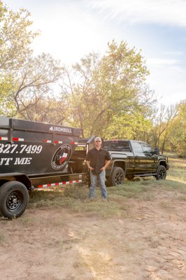 Junk Removal Services - We specialize in the removal of a wide range of materials, including trash, brush, tree trimmings, construction debris, demolition materials and more! Junk Removal Services - We specialize in the removal of a wide range of materials, including trash, brush, tree trimmings, construction debris, demolition materials and more!