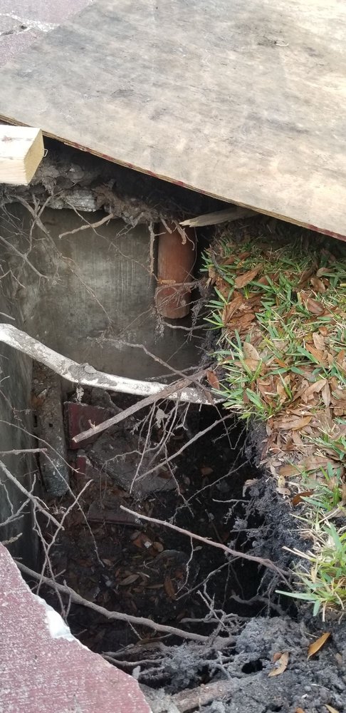 Slide of CB Roofing Construction