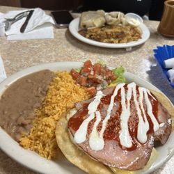 Huevos rancheros with ham
